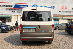 长安跨越 跨越星V7EV 豪华型 2.5T 6座 4.8米纯电动多用途乘用车(对开门)41.86kWh