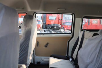 Խ ԽV7EV  2.5T 6 4.8״綯;ó(Կ)41.86kWhͼƬ