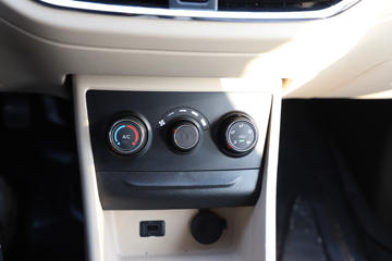 Խ ԽV7EV  2.5T 6 4.8״綯;ó(Կ)41.86kWhͼƬ