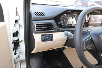 Խ ԽV7EV  2.5T 6 4.8״綯;ó(Կ)41.86kWhͼƬ
