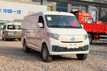 长安跨越星V7EV 2025款 舒适型 2座 纯电动封闭货车 宁德三代41.86kWh