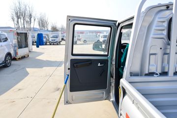 ���� ����V1 ������ 1.6L 122���� ���� 2.53��˫������΢��(����̥)(BJ1030V4AV6-11)ͼƬ