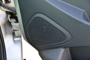 ���� ����V1 ������ 1.6L 122���� ���� 2.53��˫������΢��(����̥)(BJ1030V4AV6-11)ͼƬ