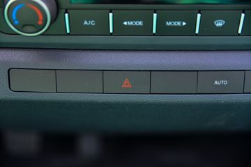 ���� ����V1 ������ 1.6L 122���� ���� 2.53��˫������΢��(����̥)(BJ1030V4AV6-11)ͼƬ