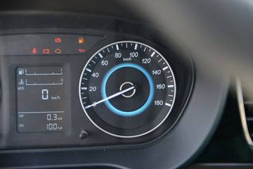 ���� ����V1 ������ 1.6L 122���� ���� 2.53��˫������΢��(����̥)(BJ1030V4AV6-11)ͼƬ