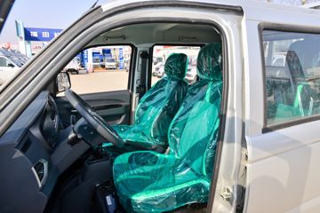 ���� ����V1 ������ 1.6L 122���� ���� 2.53��˫������΢��(����̥)(BJ1030V4AV6-11)ͼƬ