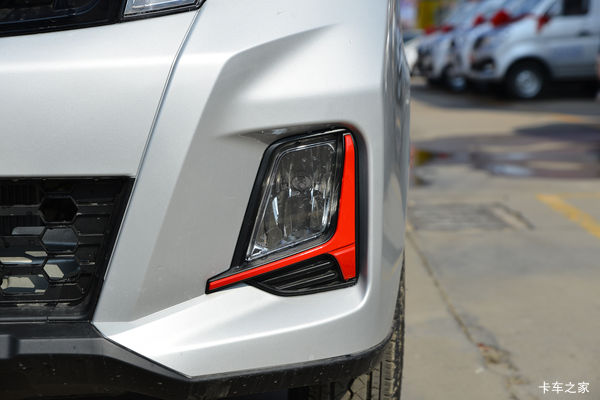 ��ɽ�������±�T3 PLUS�ػ�����ʱ������ �Ż�1��