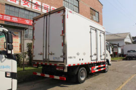 远程新能源底盘&nbsp;电动冷藏车外观图片