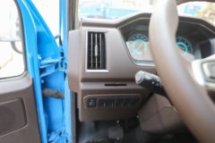 江铃 顺威小卡 122马力 3.7米单排栏板小卡(蓝色)