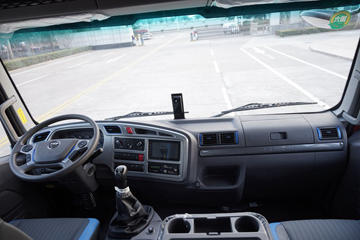 �������� ʥ��ES7 270���� 8X2 8.8�������ػ���(BJ1314VPPHC-01)ͼƬ