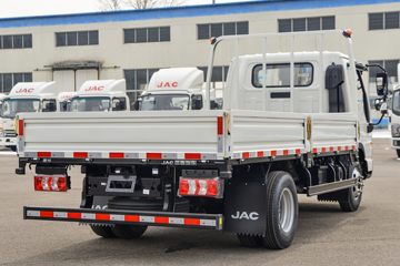 ���� ����֮��H5 155���� 4.18�׵��������Ῠ(������8��)ͼƬ