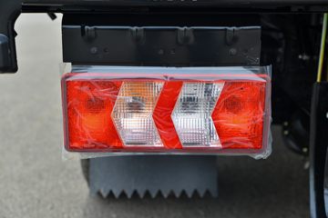 ���� ����֮��H5 155���� 4.18�׵��������Ῠ(������8��)ͼƬ