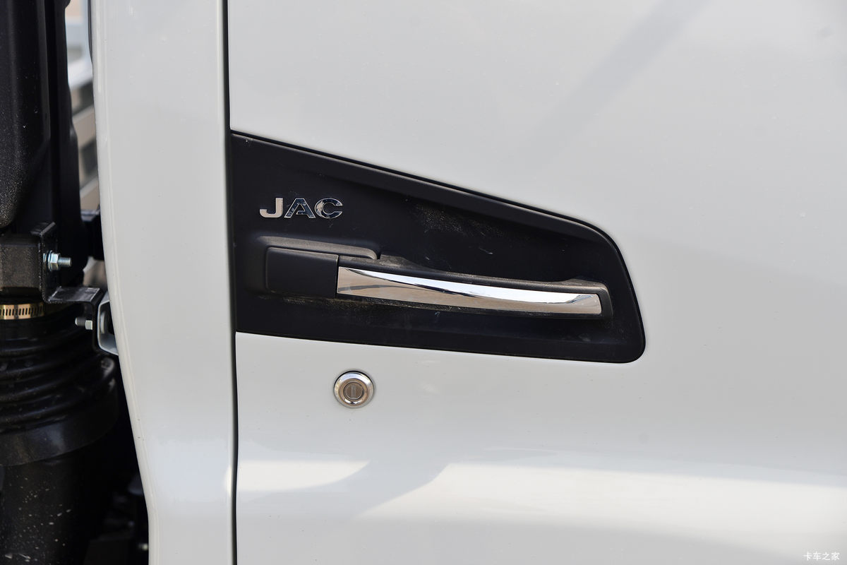  Ԫ 1.8L 130  3.7׵Ῠ(HFC1031P23K1B4S-2)                                                