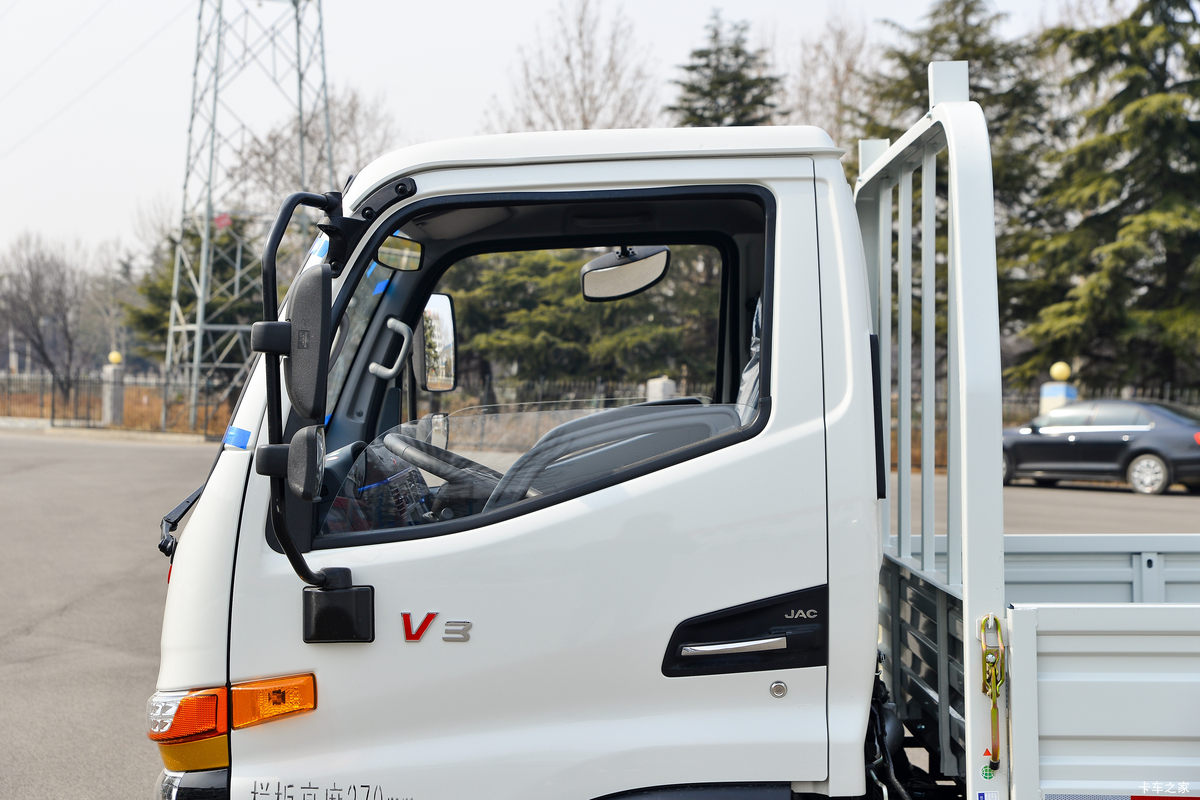  Ԫ 1.8L 130  3.7׵Ῠ(HFC1031P23K1B4S-2)                                                