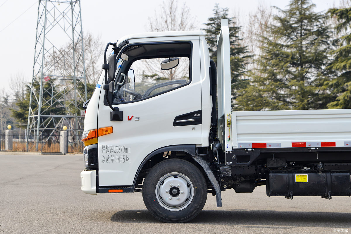  Ԫ 1.8L 130  3.7׵Ῠ(HFC1031P23K1B4S-2)                                                