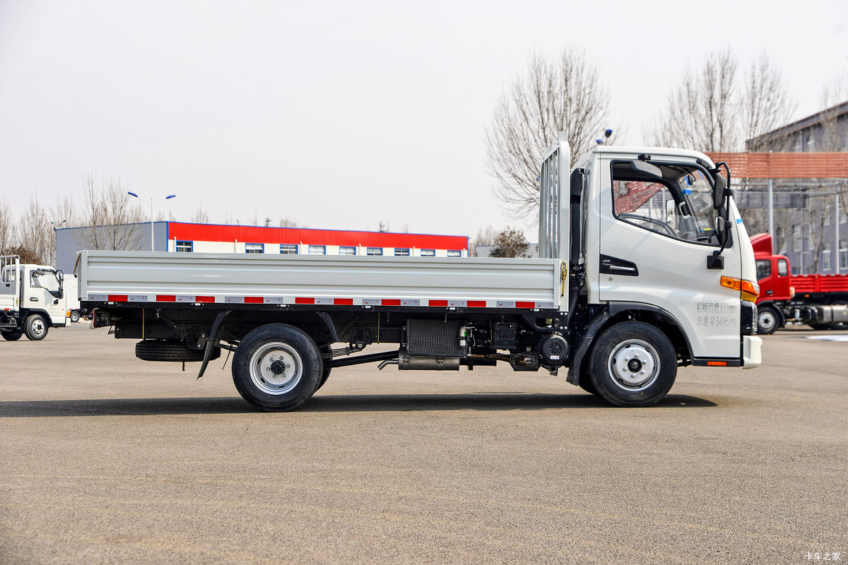  Ԫ 1.8L 130  3.7׵Ῠ(HFC1031P23K1B4S-2)                                                