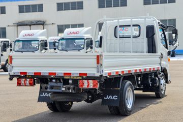 ���� �����Ԫ�� 1.8L 130���� ���� 3.7�׵��������Ῠ(HFC1031P23K1B4S-2)ͼƬ