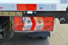 骏铃V3&nbsp;载货车上装                                                图片