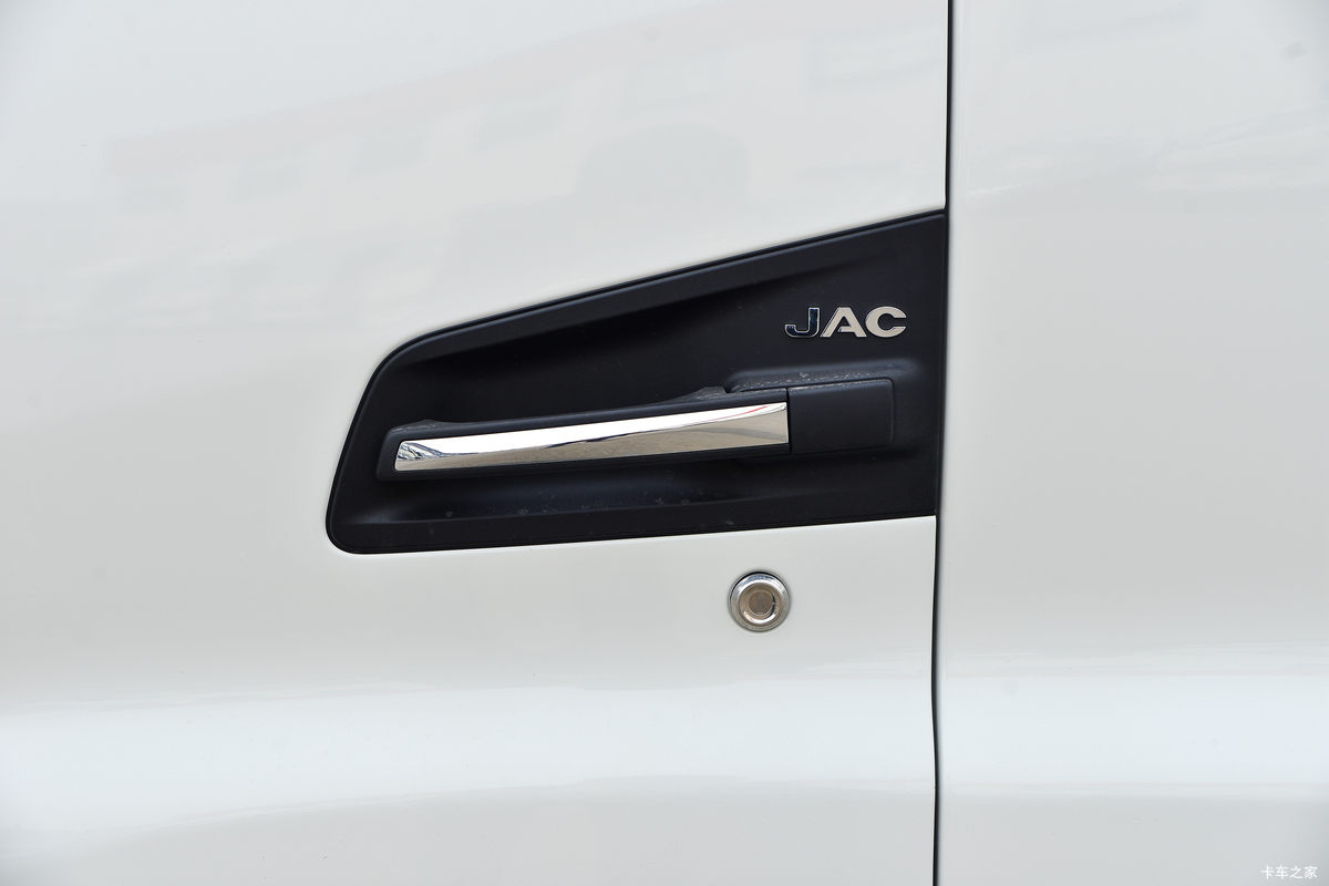  Ԫ 1.8L 130  3.37ŰῨ(HFC1031P23K1B4S-2)                                                