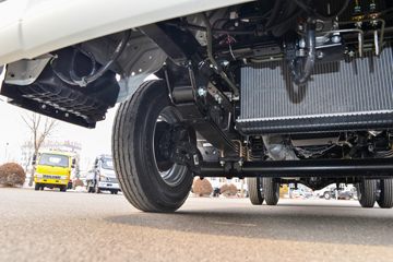 ���� �����Ԫ�� 1.8L 130���� ���� 3.37���Ű������Ῠ(HFC1031P23K1B4S-2)ͼƬ