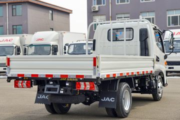 ���� �����Ԫ�� 1.8L 130���� ���� 3.37���Ű������Ῠ(HFC1031P23K1B4S-2)ͼƬ