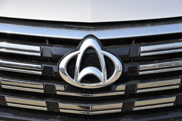 Խ ±T3 PLUS 1.6L  122 3.04׵ʽ΢(SC5031XXYTMD6B1)ͼƬ