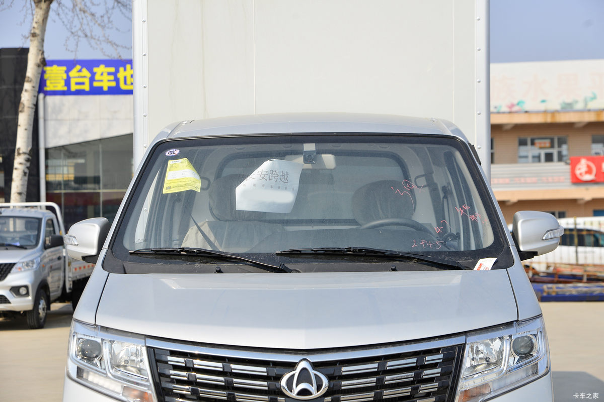 Խ ±T3 PLUS 1.6L  122 3.04׵ʽ΢(SC5031XXYTMD6B1)                                                