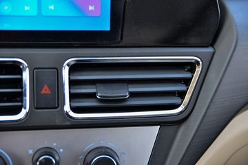 Խ ±T3 PLUS 1.6L  122 3.04׵ʽ΢(SC5031XXYTMD6B1)ͼƬ