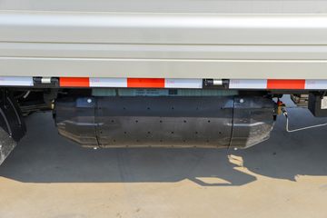 ����;�� T5 1.6L 105���� CNG 3.965�׵�������С��(EQ1031S16NC)ͼƬ