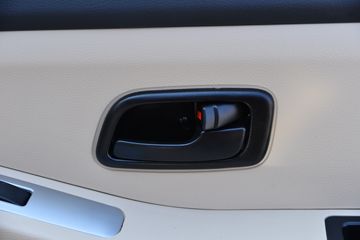 ������Խ��X1 1.6L 122���� ���� 2.2��˫������С��(�尲��������)(������)ͼƬ
