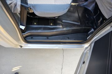������Խ��X1 1.6L 122���� ���� 2.2��˫������С��(�尲��������)(������)ͼƬ