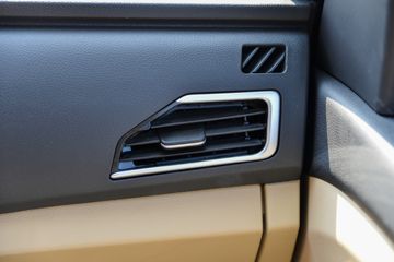 ������Խ��X1 1.6L 122���� ���� 2.2��˫������С��(�尲��������)(������)ͼƬ