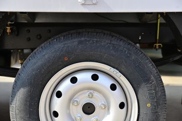 ������Խ��X1 1.6L 122���� ���� 2.2��˫������С��(�尲��������)(������)ͼƬ