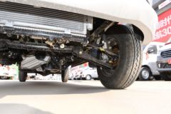 长安跨越王X1 1.6L 122马力 汽油 2.2米双排栏板小卡(渝安淮海动力)(单后轮)(SC1031XDS6B1)