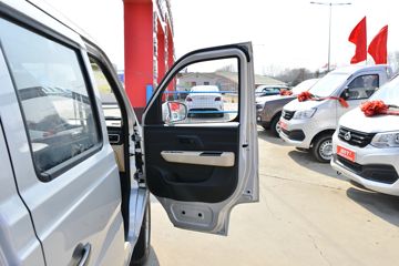 ������Խ �±�T3 PLUS �콢�� 1.6L ���� 122���� 2.52��˫������΢��(�尲��������)(SC1031TFS6B1)ͼƬ