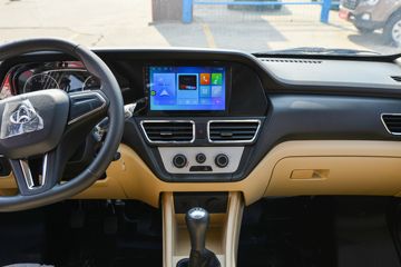 ������Խ �±�T3 PLUS �콢�� 1.6L ���� 122���� 2.52��˫������΢��(�尲��������)(SC1031TFS6B1)ͼƬ