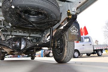 ������Խ �±�T3 PLUS �콢�� 1.6L ���� 122���� 2.52��˫������΢��(�尲��������)(SC1031TFS6B1)ͼƬ