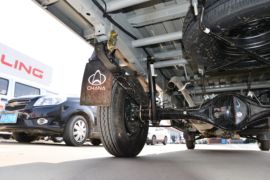 新豹T3 PLUS&nbsp;载货车底盘                                                图片