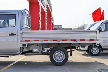 ������Խ �±�T3 PLUS �콢�� 1.6L ���� 122���� 2.52��˫������΢��(�尲��������)(SC1031TFS6B1)ͼƬ