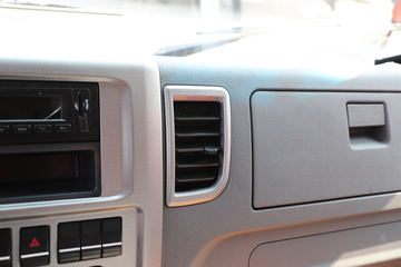 �й�����HOWO ����M 140���� 4.15�׵�����ʽ�ῨͼƬ