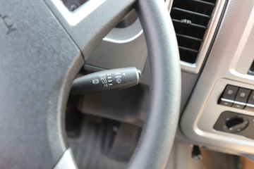 �й�����HOWO ����M 140���� 4.15�׵�����ʽ�ῨͼƬ