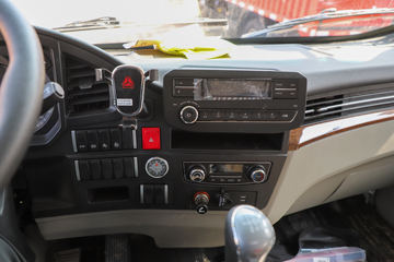 �й�����HOWO ͳ˧ 160���� 4.15�׵��������ῨͼƬ