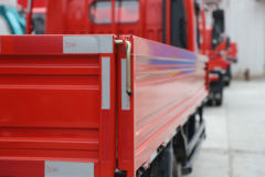 东风 多利卡D6 锐能版 136马力 4.17米单排栏板轻卡(EQ1043S3CDF) 东风 多利卡D6 锐能版 136马力 4.17米单排栏板轻卡(EQ1043S3CDF)