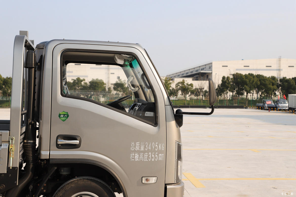 縣 СM5Q 1.6L 120  3.8׵΢(ɫ)(EQ1039S3EDF)                                                