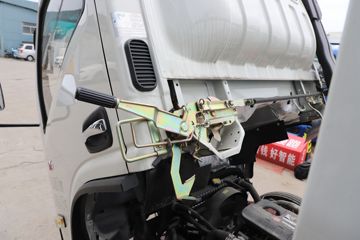 ���� �˶��N1 95���� 3.7�׵��������ῨͼƬ