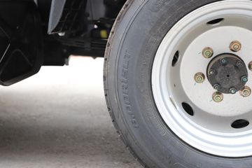 ���� �˶��N1 95���� 3.7�׵��������ῨͼƬ