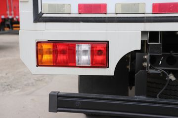 ������ʮ�� ����EC5 127���� 4.1�׵�����ʽ�Ῠ(JXW5040XXYCDJ2)ͼƬ