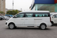 金杯 金海狮 2023款 旅行狮 150马力 2L 5/6座轻客