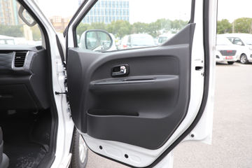 �� ��ʨ 2023�� ����ʨ 150���� 2L 5/6�����ͼƬ