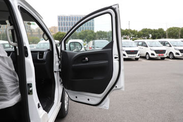 �� ��ʨ 2023�� ����ʨ 150���� 2L 5/6�����ͼƬ